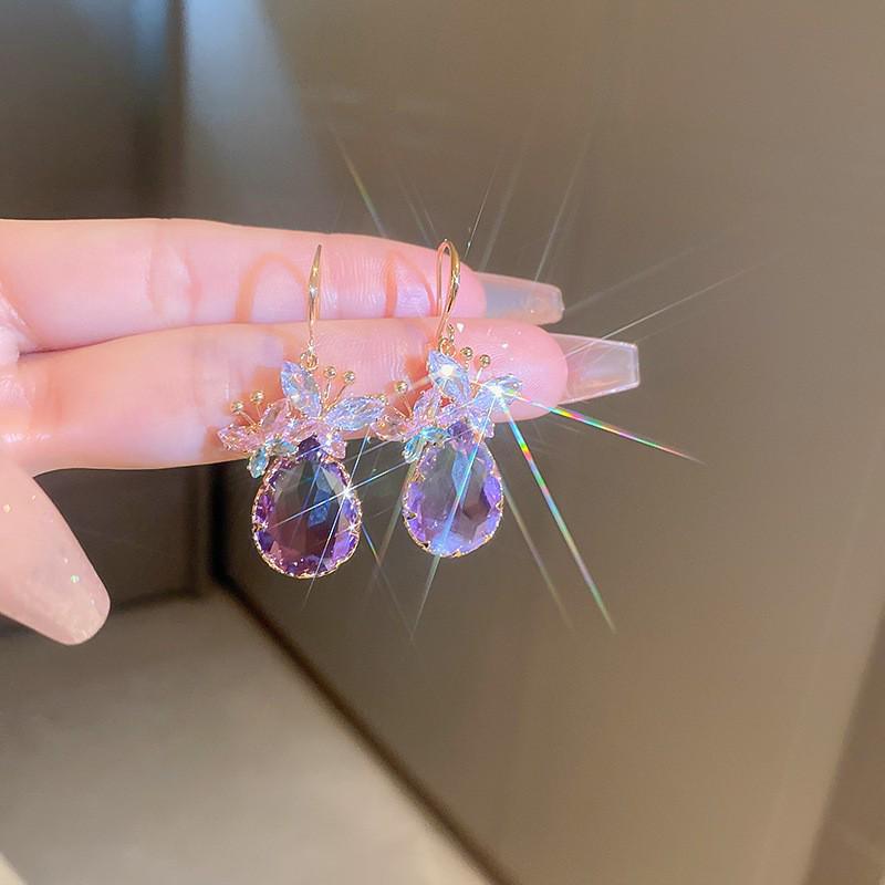 Strieborné náušnice s diamantovým motýľom a strapcami, Retro európsky a americký štýl, Luxusné a elegantné pre ženy