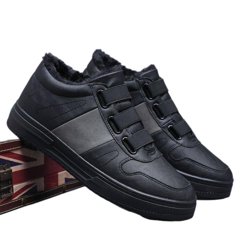 Men's Fleece-Lined Winter Slip-On Casual Leather Shoes - Korean Style, Non-Slip, Warm, Mid-Top Trendy Sneakers