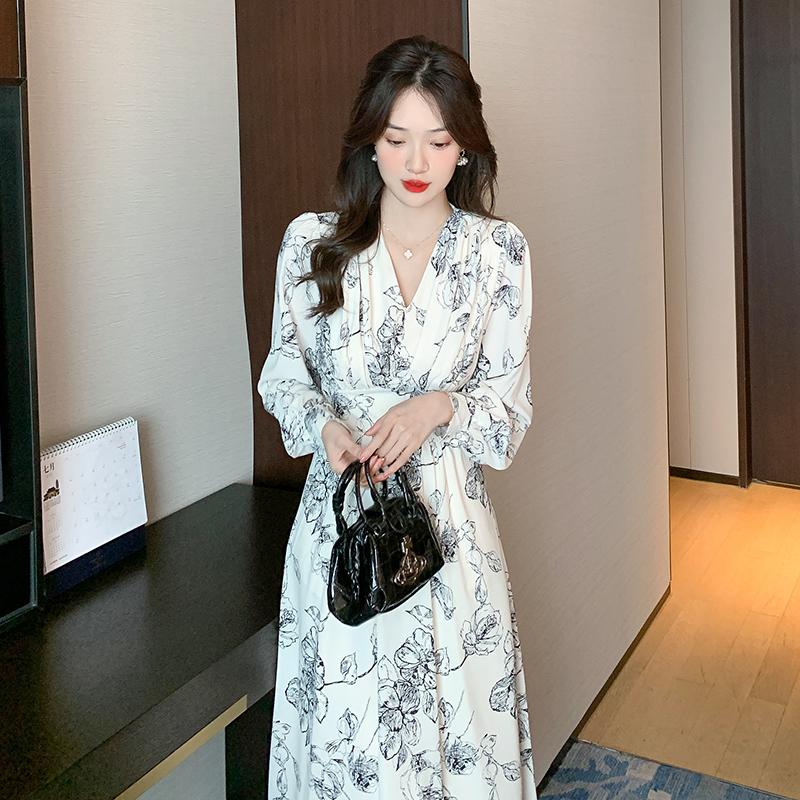 Wiosenna damska sukienka z nadrukiem w stylu Vintage, dekolt w serek, wąskie sukienki Vestidos Elegantes