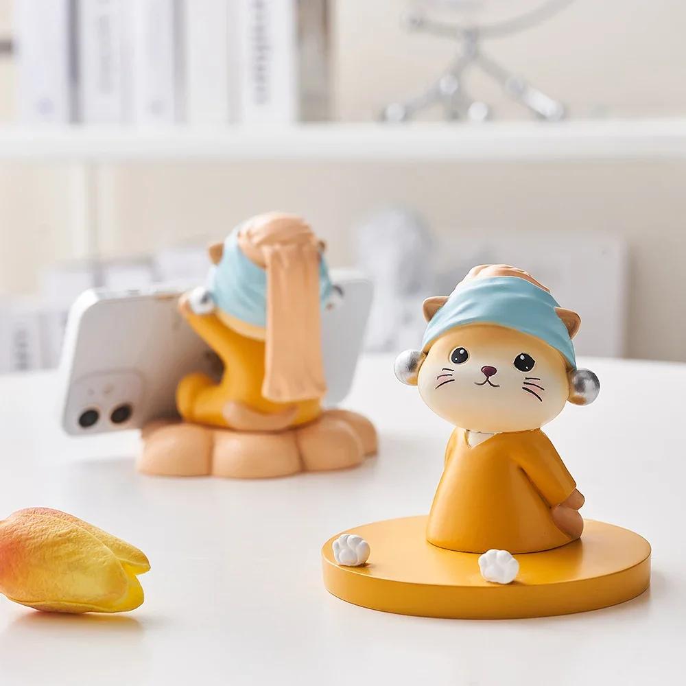 Aesthetic Decorative Ornaments Cat Figurines Miniatures Interior Desktop Mobile Phone Bracket Office Desktop Accessories Gift