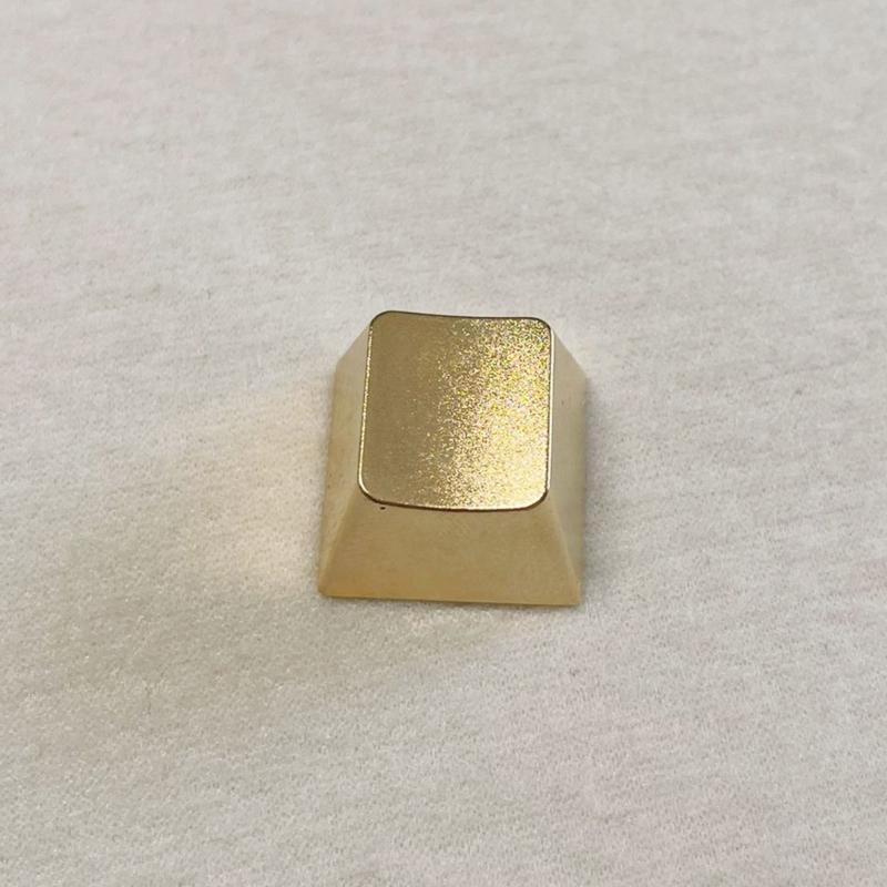 Elegant Zinc Alloy Keycap Matte Gold Finish For Mechanical Keyboards Enhances Typing