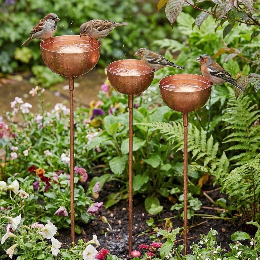Long Stem Rain Collectors 3-Tier Bowl Rusty Bird Feeder Retro Rain Catcher Outdoor Ornaments