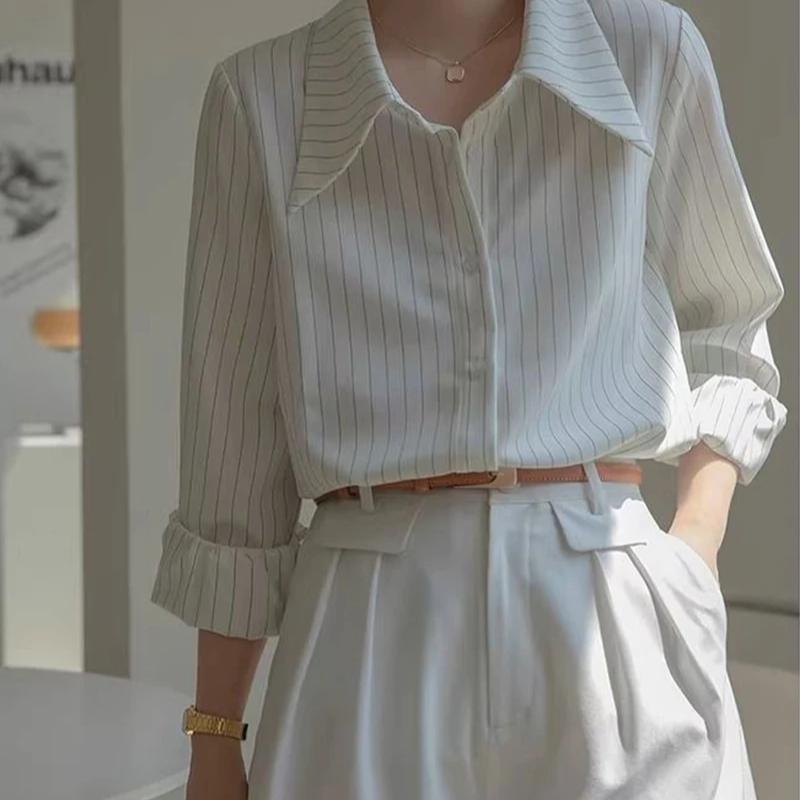 Stripe Women White Shirts Korean Elegant Loose Long Sleeve Female Blouse Autumn New Turn Down Collar Office Ladies Casual Tops