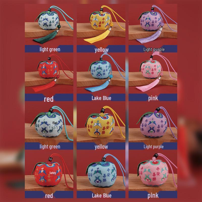 Apfelduftendes Omamori-Talisman: Handgefertigte bestickte Münzbörse für Glück während des Drachenbootfestes.