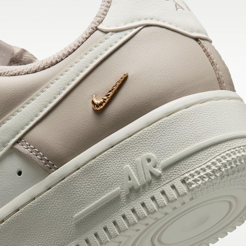 Nike Air Force 1 07 Women's Casual Shoes