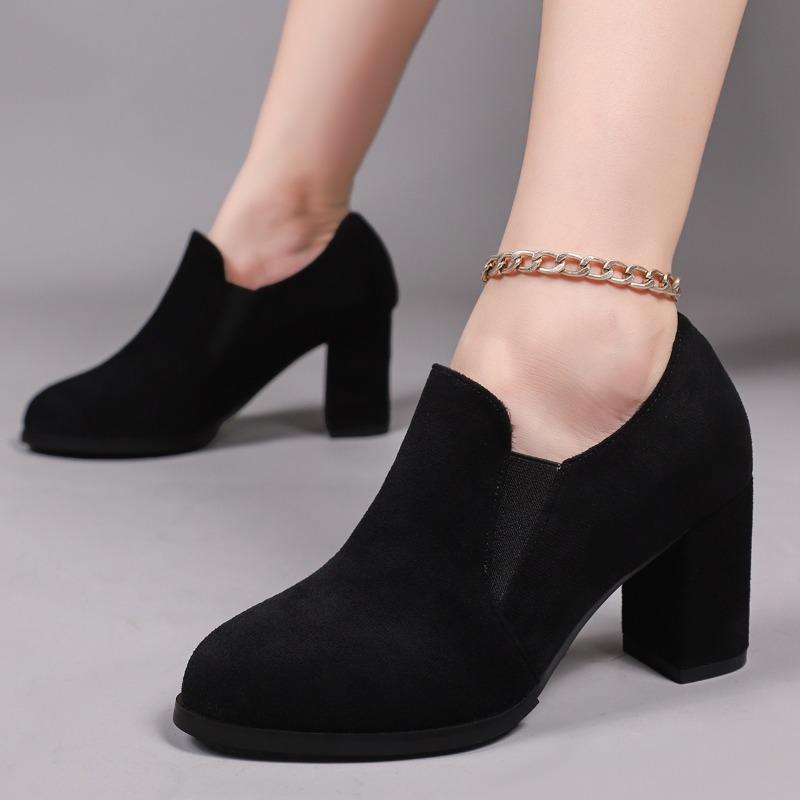 

Модные туфли-лодочки из матовой кожи на среднем каблуке для женщин 2025 весна, блочный каблук, заостренный носок 41 чёрный