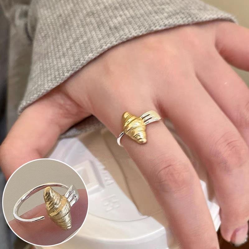 Korean S925 Silver Cross Military Flower Ring: Retro, Adjustable, Fashionable Hip-Hop Index Finger Design for Women.