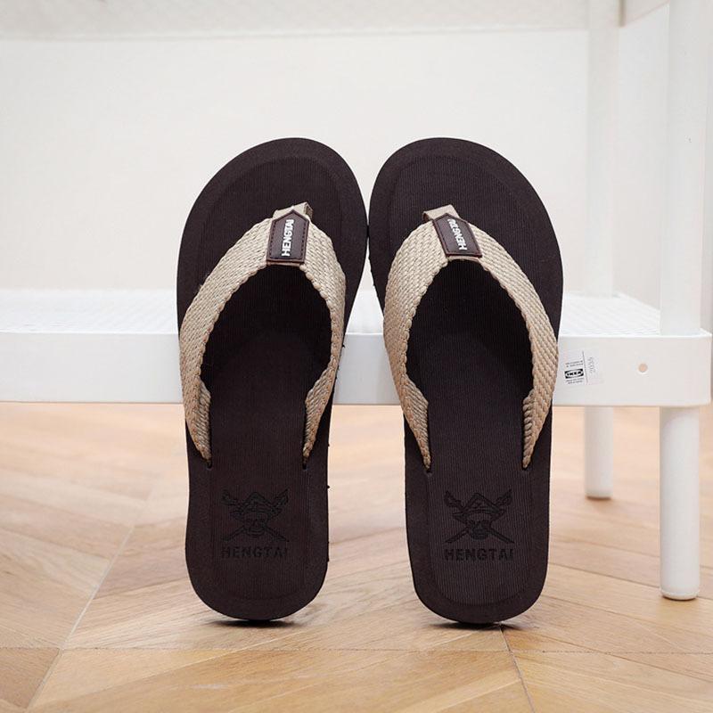 Slippers Men Flip Flops Beach Sandals Non-slip Casual Flat Shoes Slippers Shower Shoes Indoor House for Men Outdoor Slides