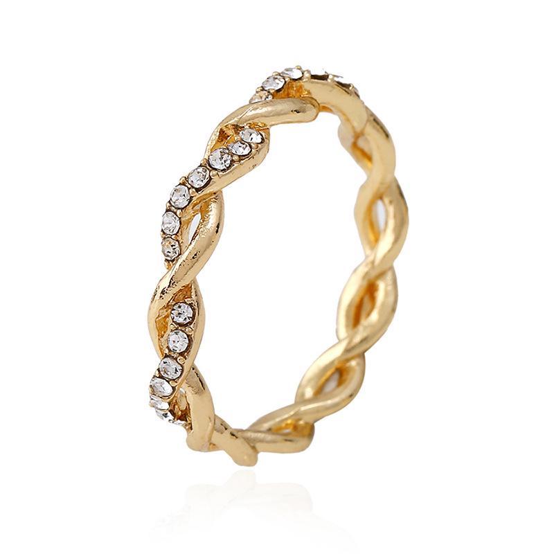Premium Quality Gold Gemstone Anniversary Ring For Women With Classic Round Cut Design