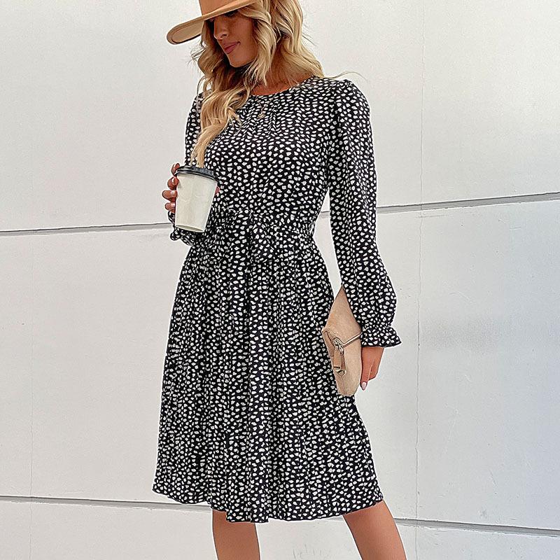Abiti da donna primaverili e autunnali Abito plissettato a maniche lunghe con gonna allacciata con stampa leopardata