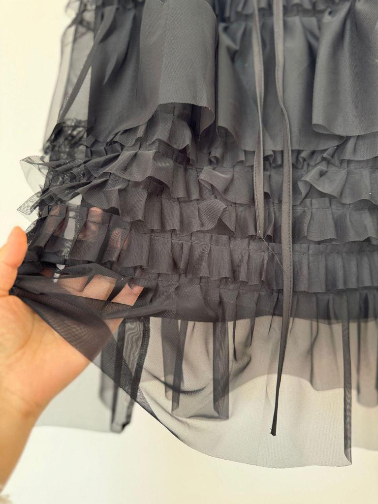 Fluffy European Layered A-line Midi Skirt: Fashionable & Versatile for Commuting