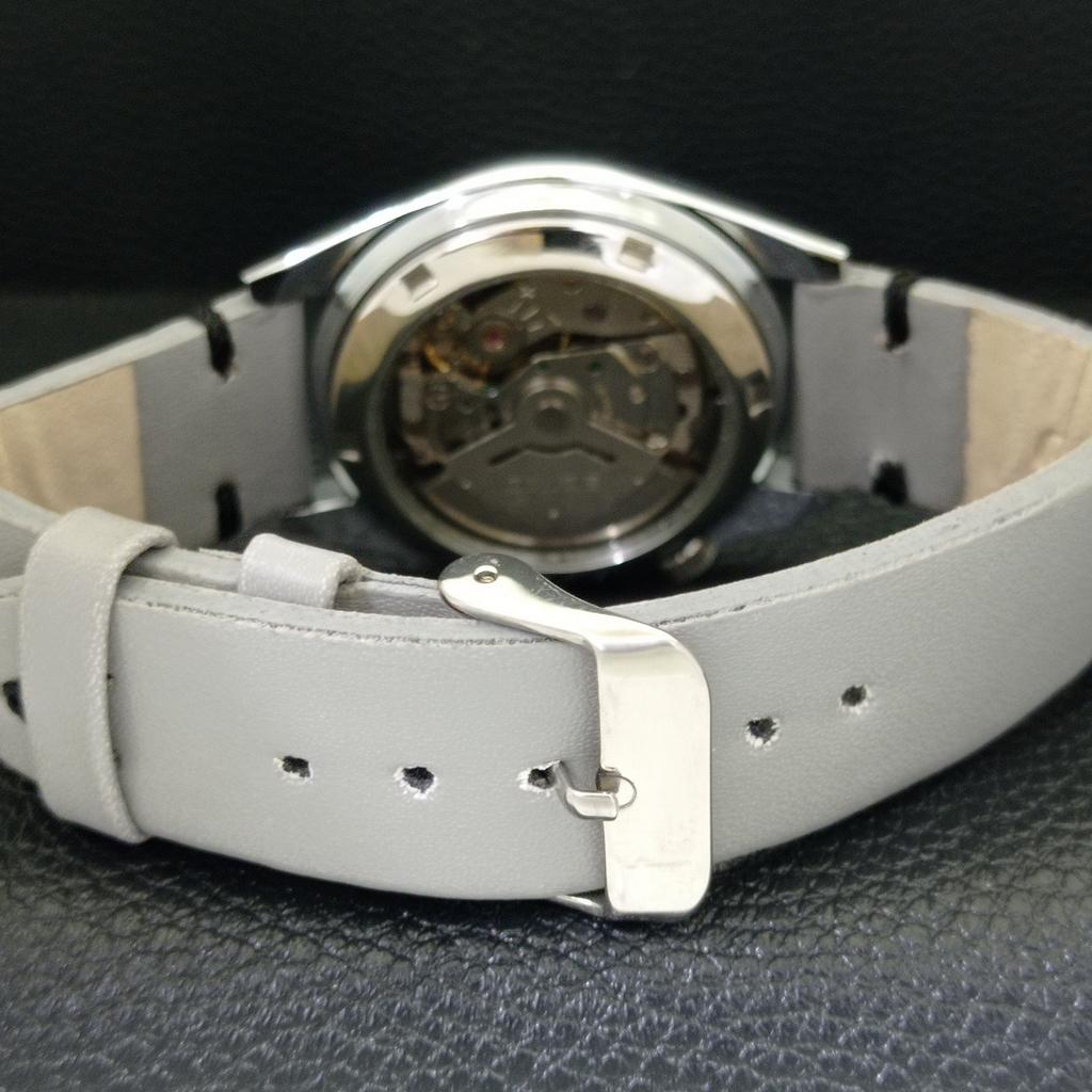 VINTAGE REFURBISHED SEIKO 5 AUTOMATIC JAPAN MENS GREY COLOR DIAL WATCH A440461-9 Sk-a440461-1
