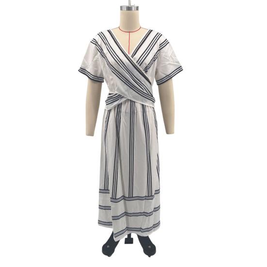 Maxi Robe d'Été pour Femmes Rayée Manches Courtes Col en V Robe évasée Décontractée Vacances à la Plage Fluide Robe d'été coupe A