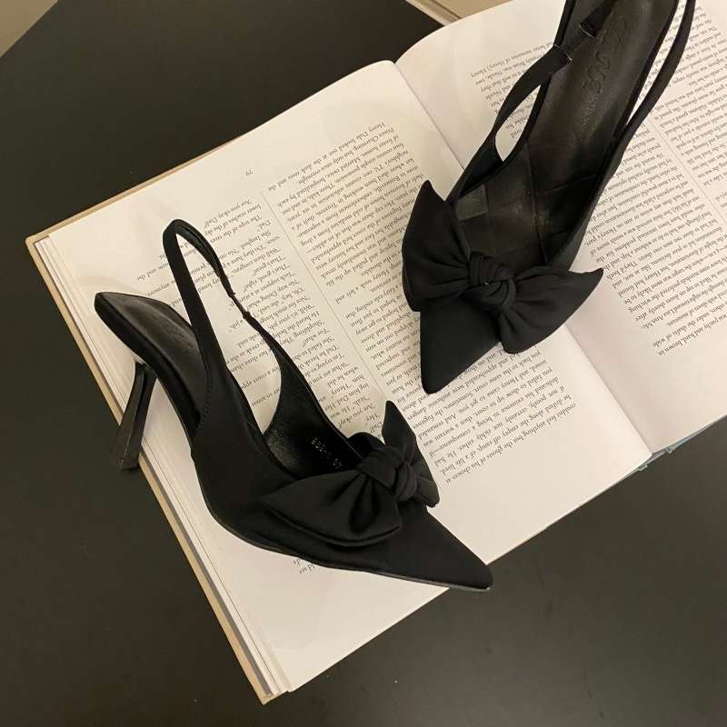 French high-heeled niche bag head bow sandals fairy shoes 2025 new summer thin heel pointed shoes