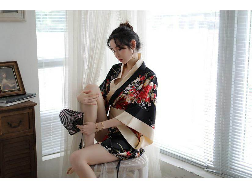 Plus Size Sexy Japanese Kimono Lingerie for Playful Role Play