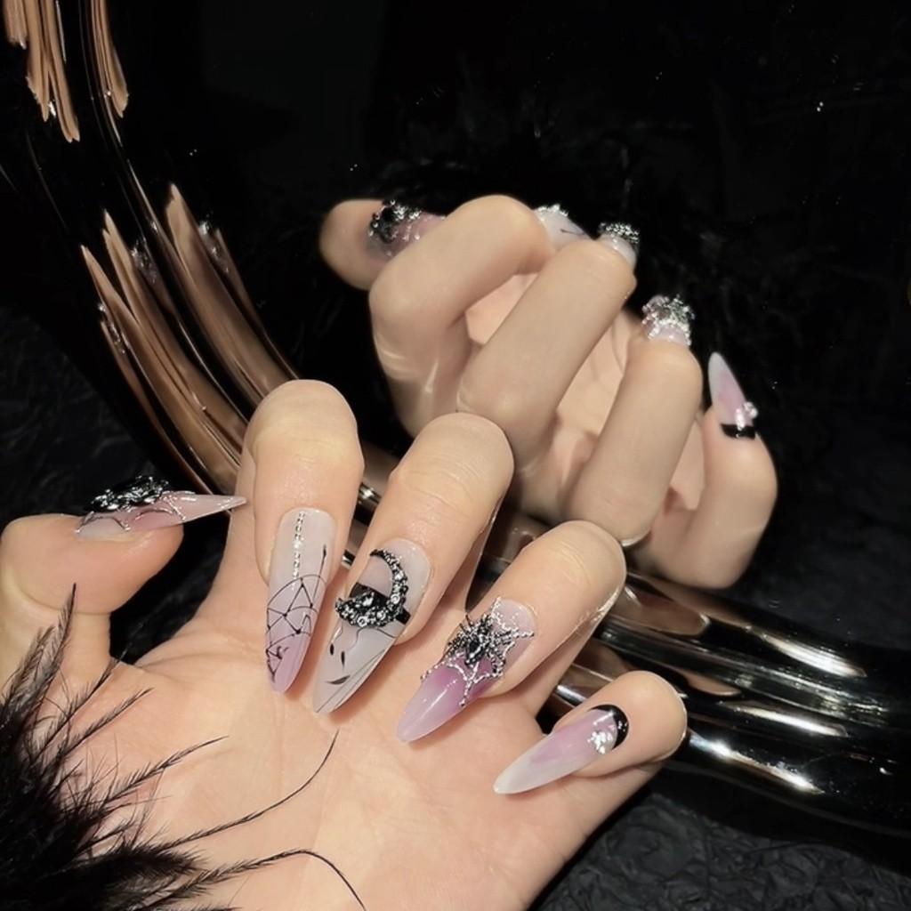HANDMADE Long Stiletto Fake Nail Art Retro Dark Style Sweet Cool Silver Black Spider Skull Nude Pink Light Purple Gradient Phototherapy Nails