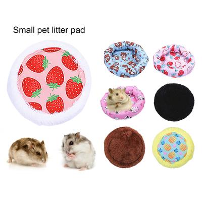 Hamsterbett, gute Elastizität, dekorative runde Form, bequeme, weiche Haptik, zum Ausruhen und Schlafen.