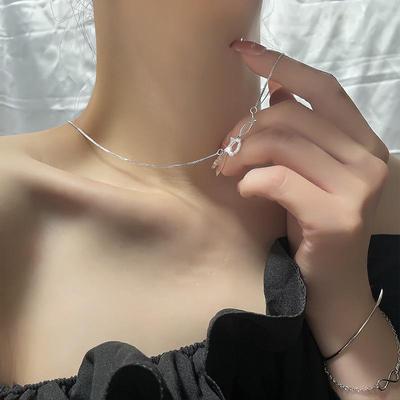 Collane e ciondoli – Collane e collier