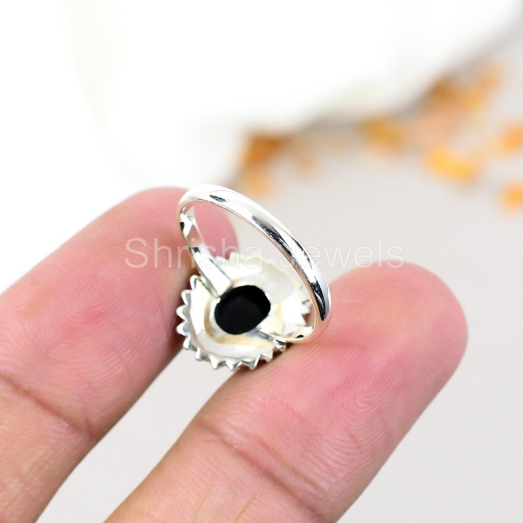 Black Onyx Gemstone 925 Sterling Silver Oval Shape Handmade Jewelry Ring For Women