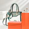 Send gifts, high-end new Chinese style embroidered messenger bag, send mother Chinese women's handbag, new summer