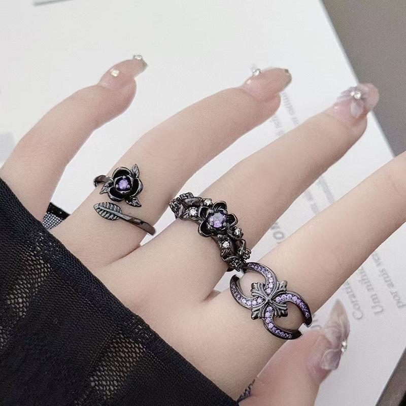 Vintage Persönlichkeit Dunkle Ranke Rose Lila Diamant Offener Ring Blütenblatt Nische Hoher Sinn Einfacher Ring