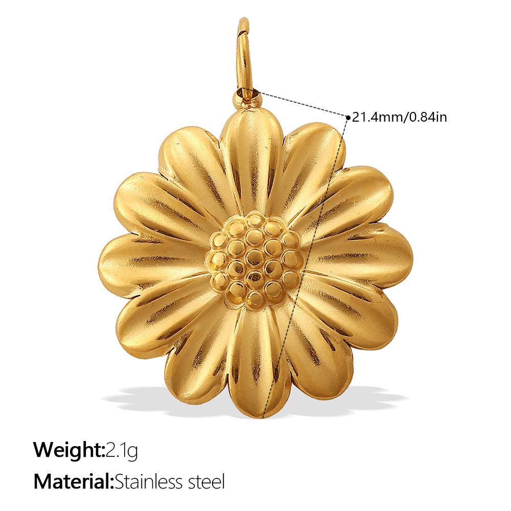 European & American Creative Floral Series Titanium Steel Pendant: Luxurious DIY Necklace & Bracelet Accessory.