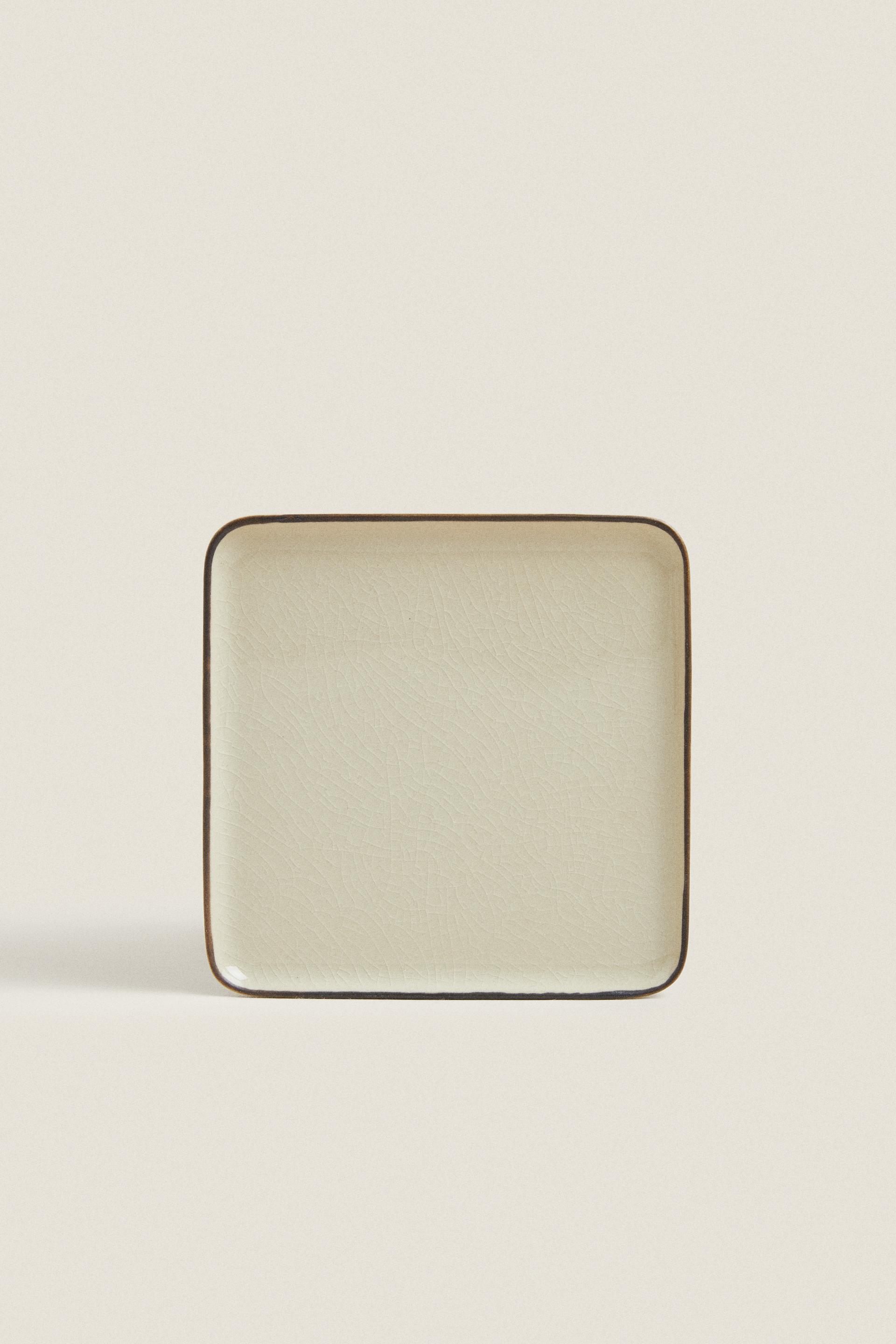 

КЕРАМИЧЕСКАЯ БОКОВАЯ ПЛАСТИНА С ОБОДКОЙ