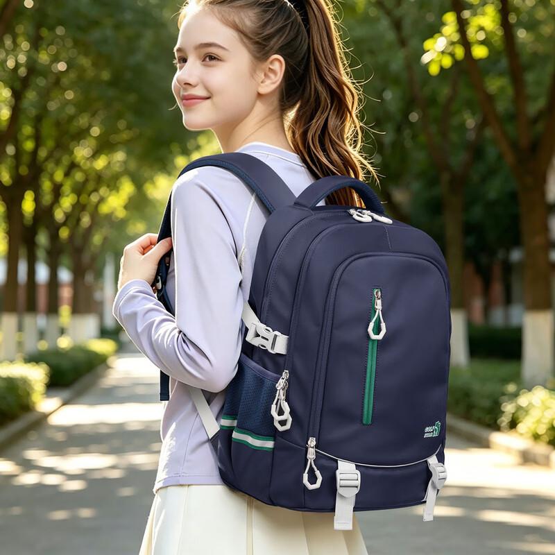 GOLF Lightweight Large Capacity Student Backpack