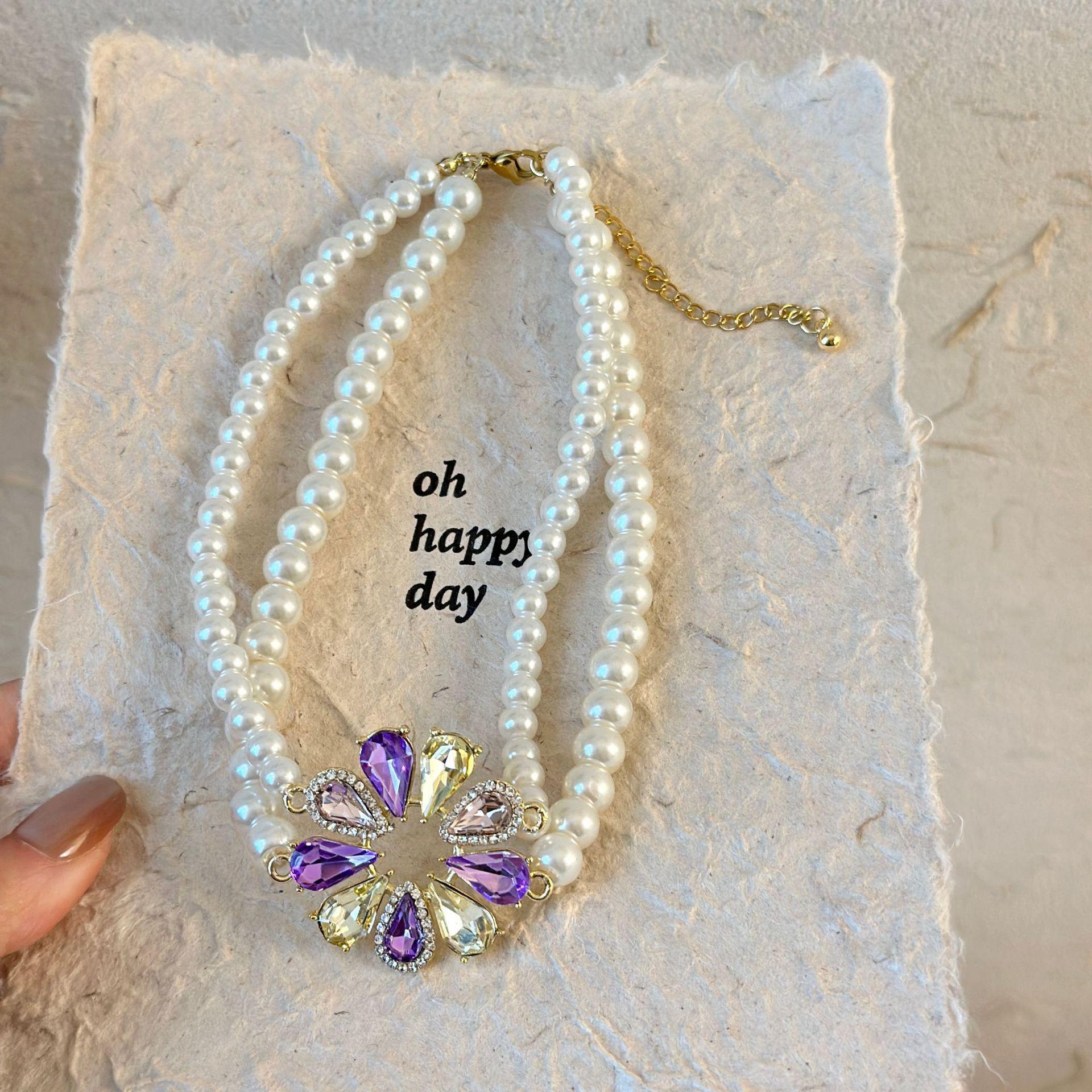 

Color diamond-encrusted water drop flower double-layer pearl necklace French retro niche earrings light luxury fashion earrings