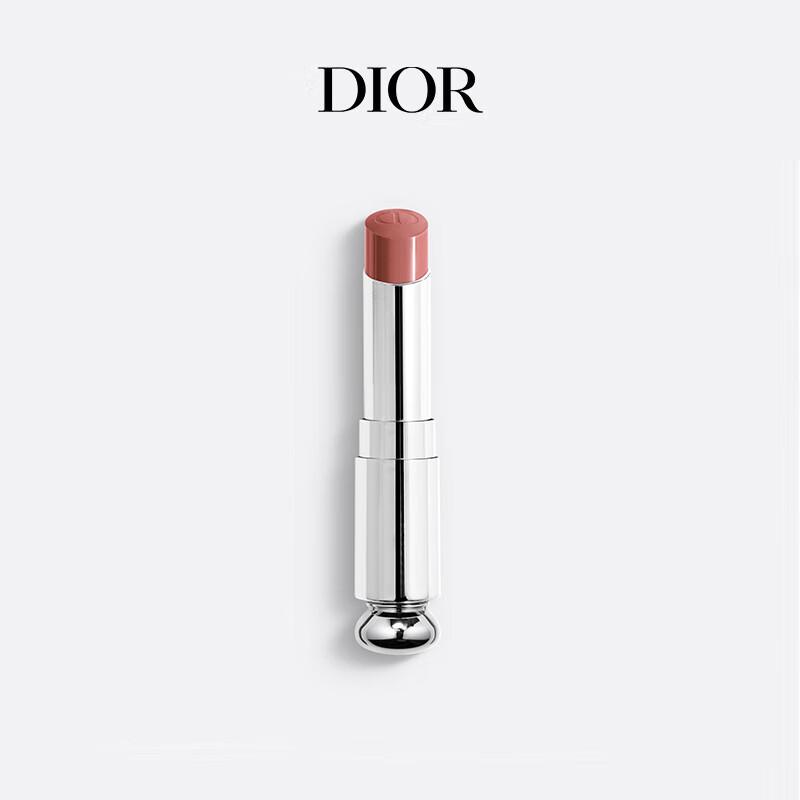 

Dior Addict Увлажняющая сияющая помада
