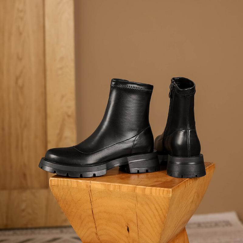 

Осенне-зимние женские полусапоги женские однотонные большого размера кожаные сапоги низкий каблук толстая подошва ботинки Мартин молния круглый носок корейская версия 39 чёрный