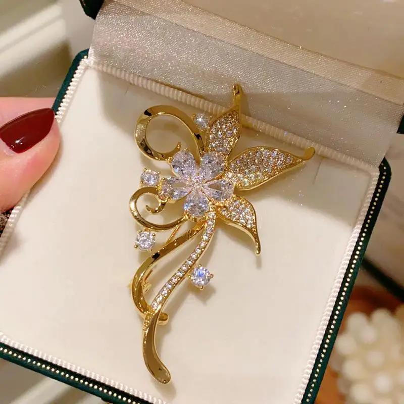 Fashion Rhinestone Bauhinia Flower Brooches For Women Clothing Coat Jewelry Accessories Gifts