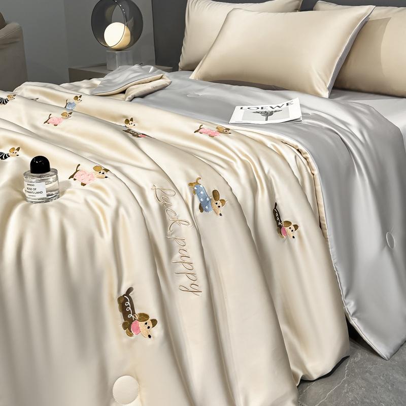 Skin-Friendly Washed Lce Silk Summer Quilt Sets High Quality Embroidered Comforter Bedding Sets Queen Summer Cooling Blanket