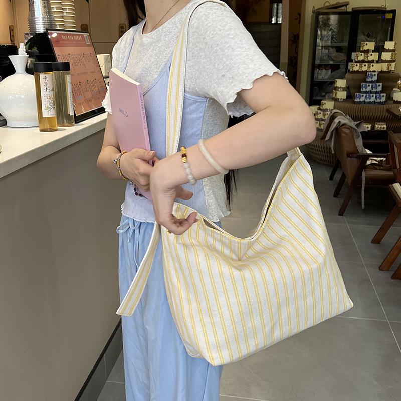 

Retro Stripe Female Large Capacity Canvas Shoulder Bag Simple Women s Portable Tote Underarm Bags Cute Commuter Ladies Handbags жовтий