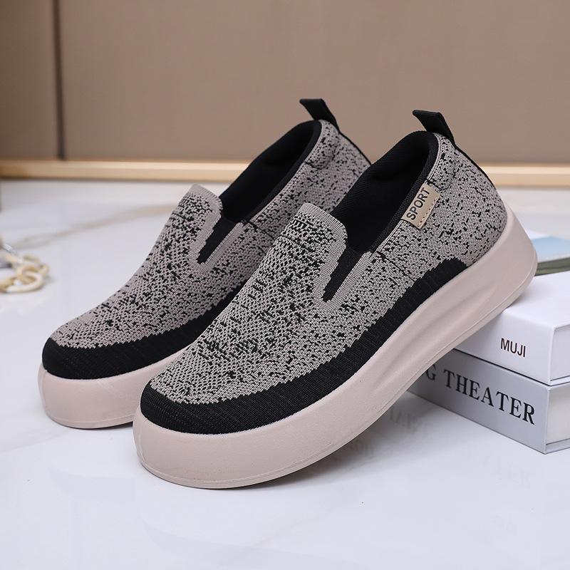 Shoes women's new comfortable breathable soft sole not tired feet casual single shoes women's non-slip one-pedal versatile lazy shoes