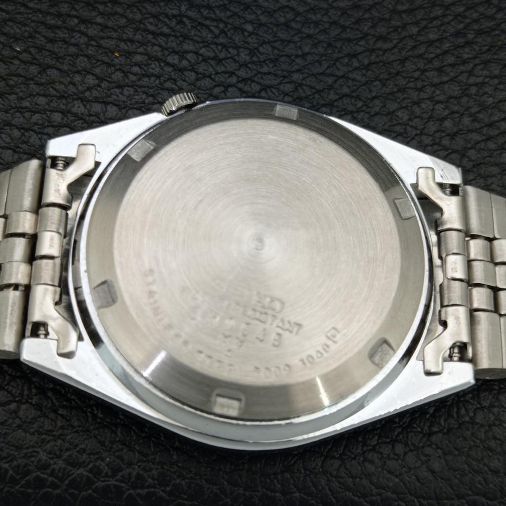 VINTAGE REFURBISHED SEIKO 5 AUTOMATIC JAPAN MENS YELLOW DIAL WATCH a445965-1