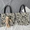 Large Capacity Bag New Bear Graffiti Canvas Bag