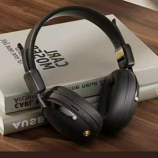 Retro Wireless Over-Ear Noise-Cancelling Bluetooth Gaming Headphones