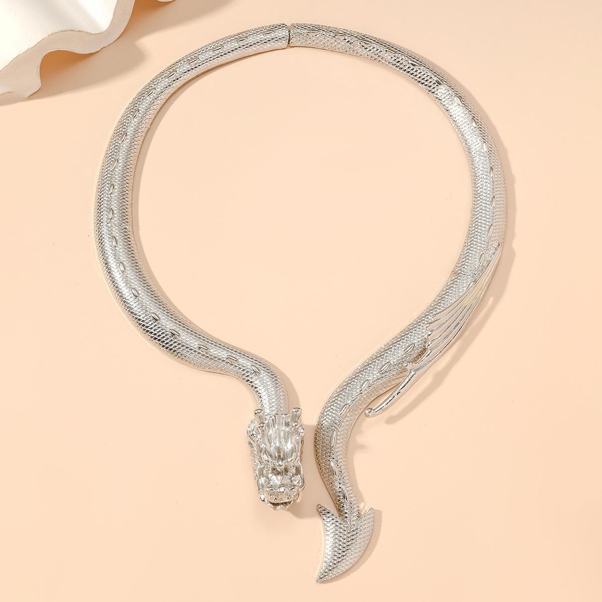 

Ошейник-чокер в виде змеи и дракона для женщин, винтажный аксессуар для вечеринок