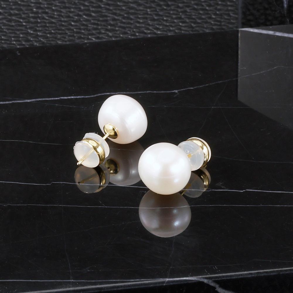 Gold-Plated Bright White Pearl Stud Earrings – Luxurious and Versatile Everyday Accessory