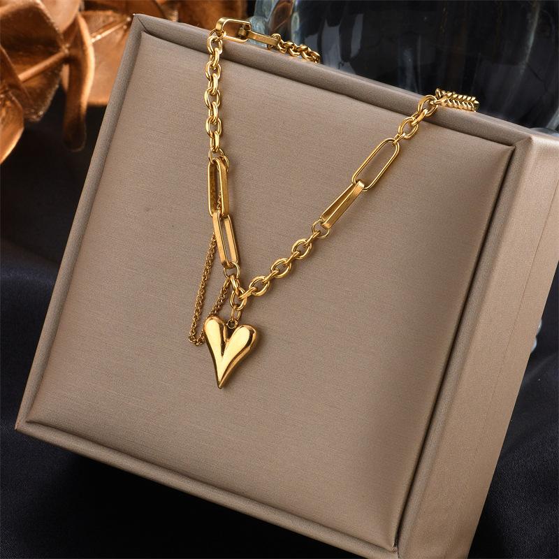 Stainless Steel Punk Hip Hop Heart Square Circle Pendant Necklace for Women Fashion Edgy Minimalist Jewelry Gift