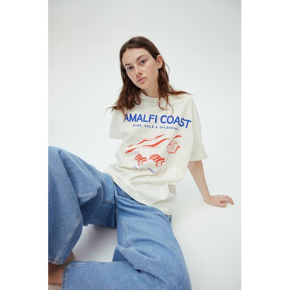 

Футболка с принтом HM кремового цвета Amalfi Coast