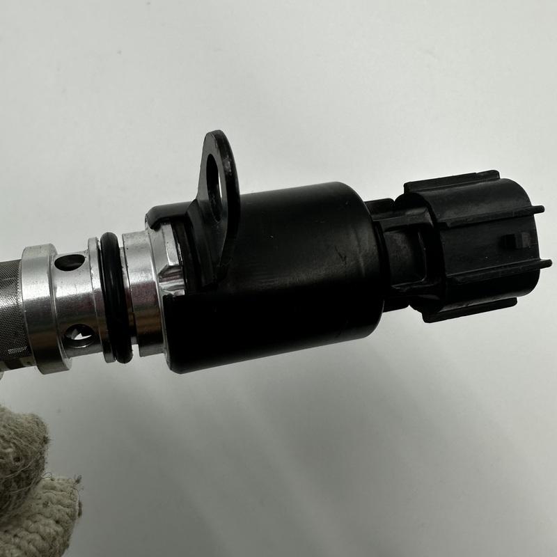 24355-03011 Engine Variable Valve Timing VVT Solenoid Car 2435503011 24355 03011 For Hyundai I10 I20 1.0 1.2
