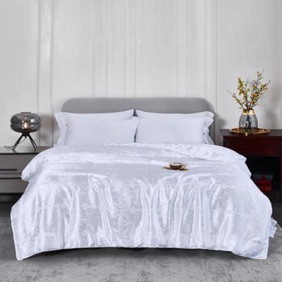 Tangna Four-Season Jacquard Silk Quilt