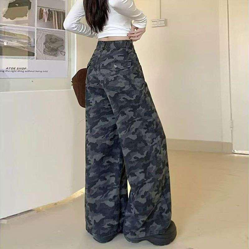 High-Waist Camouflage Wide-Leg Jeans for Women - Plus Size, Floor-Length, Slimming, Autumn 2026 Collection