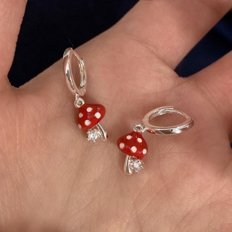 Sweet Girl~ Diamond Dripping Mushroom Ear Buckle Fresh, Stylish and Cute Versatile Earrings Niche Premium Earrings