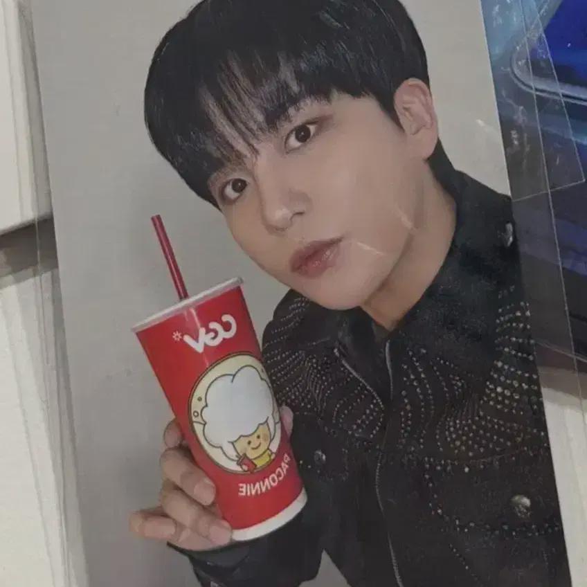 

Ateez Jongho Cgv Week 2 Photo Card