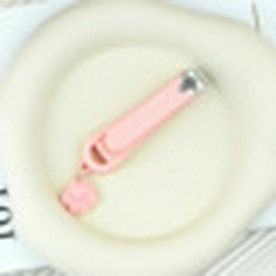 Cute Cat Paw Nail Clippers with Pendant - Portable, Splash-Proof, Women’s Manicure Tool