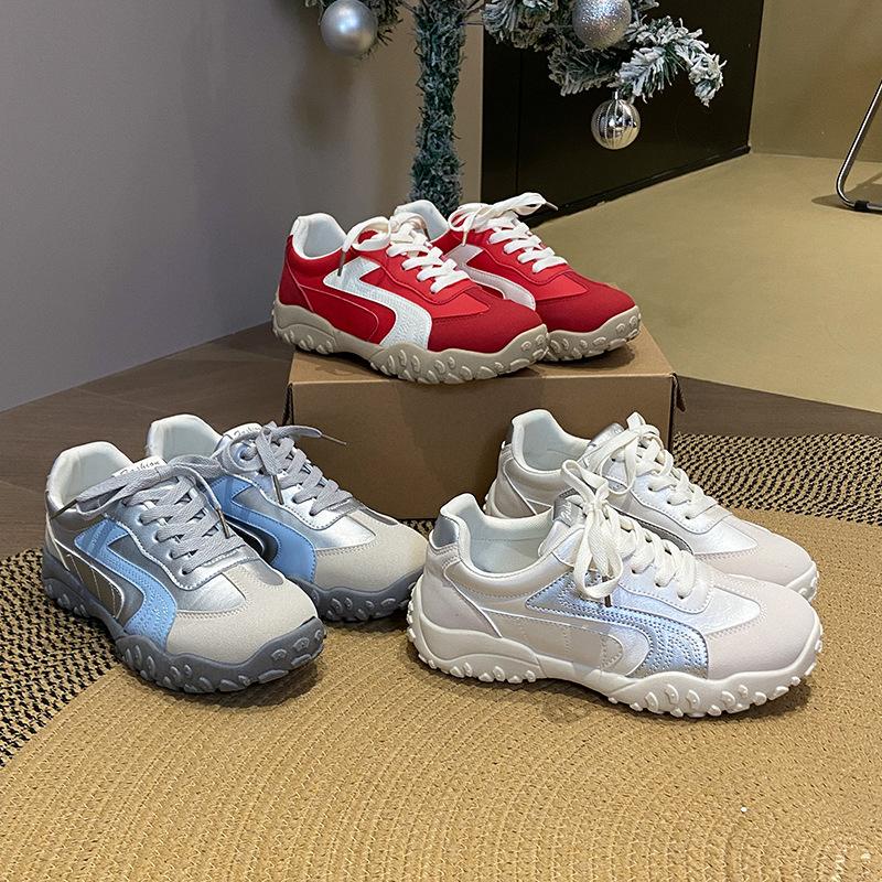 Korean version of versatile comfortable lace-up German training shoes women's 2025 spring and autumn new retro fashion color matching casual sports