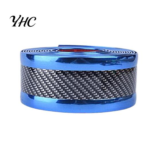 Pannello Rivestimento Striscia Adesiva Resistente all'Usura Texture Fibra di Carbonio Forte Adesività Antiscivolo Resistente ai Graffi Colore Duraturo Esterno Portiera Auto